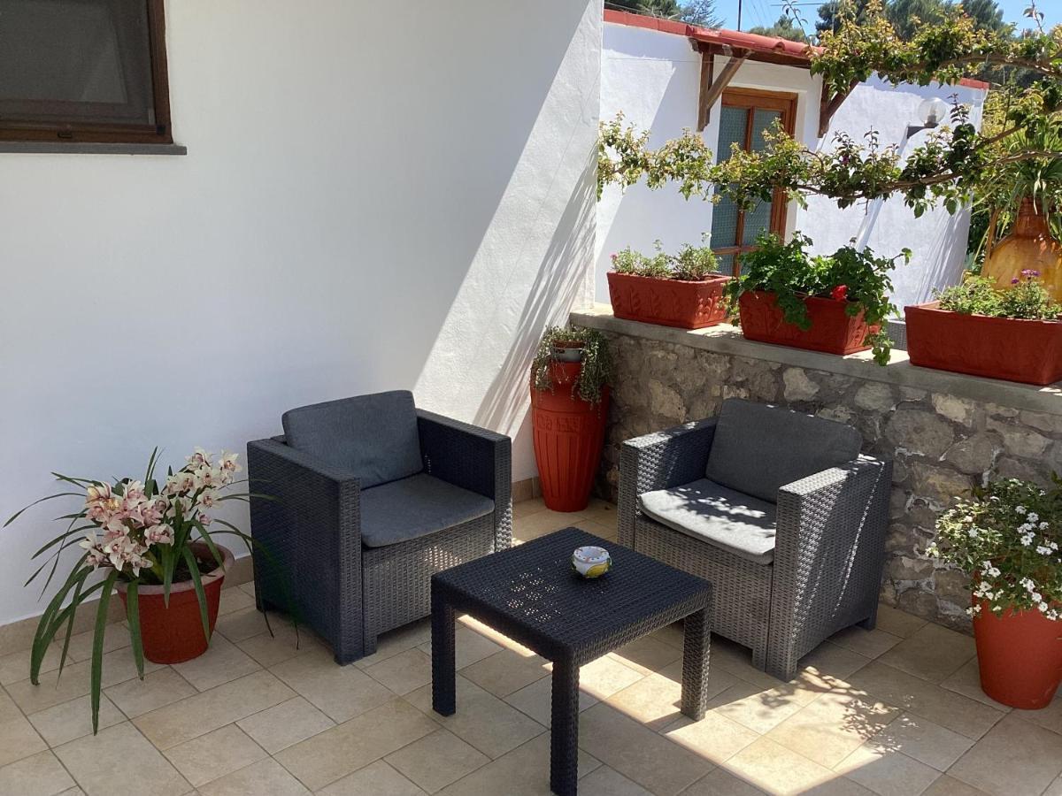 B&B Casetta Minghitto Анакапри Екстериор снимка